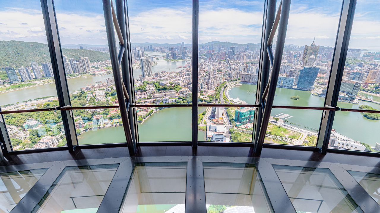 Observation Deck Glass Floor