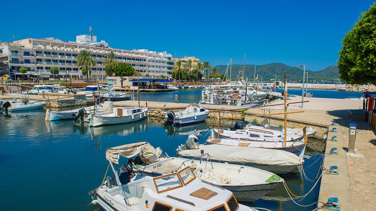 Es Port Beach