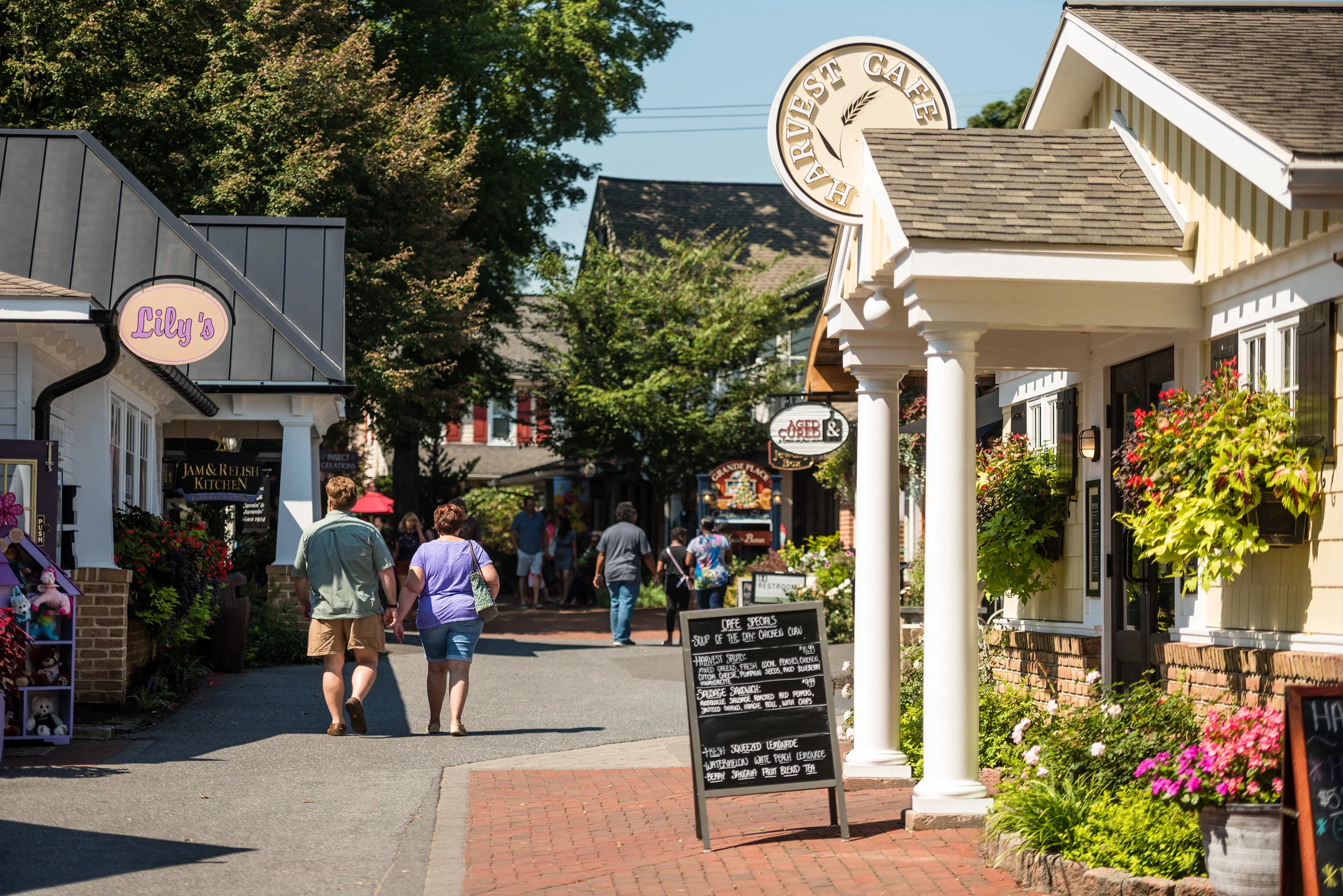 Kitchen Kettle Village