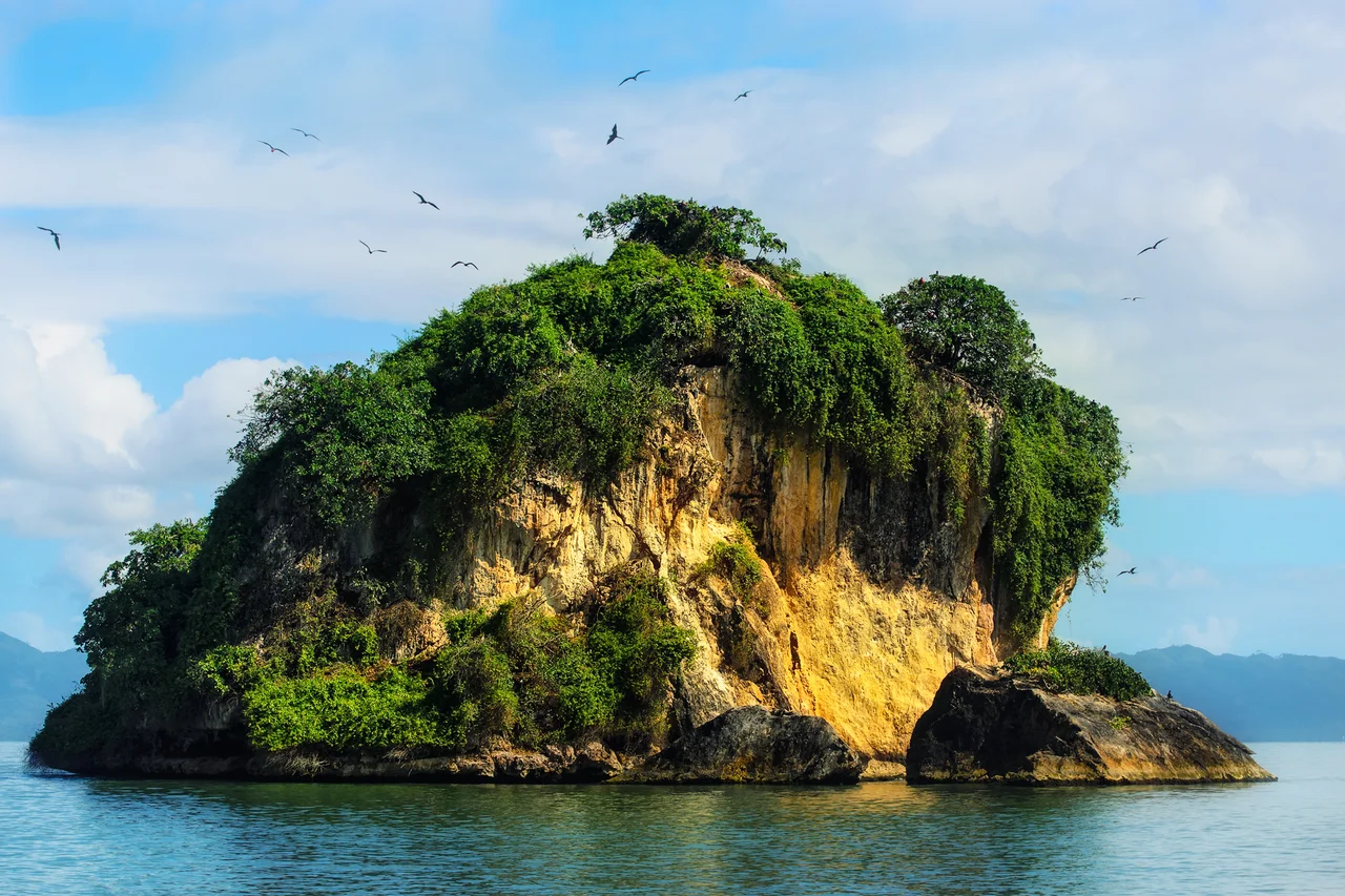 San Lorenzo Bay Karsts