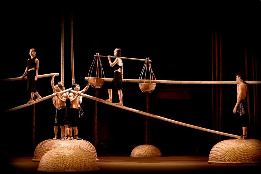 Acrobatic Bamboo Stunts