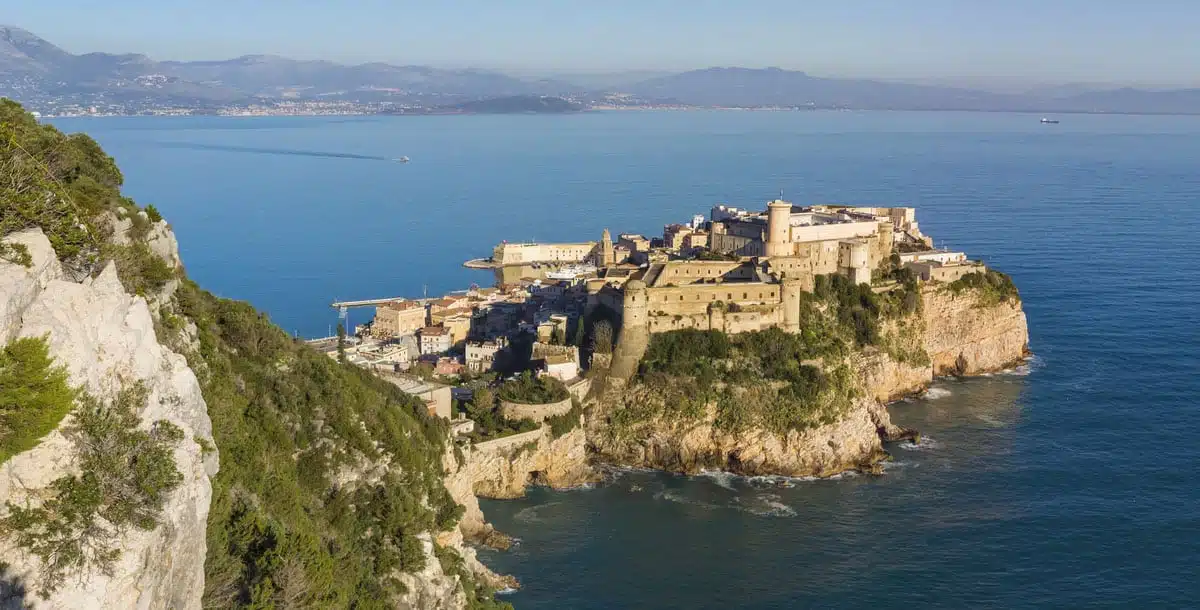 Angevin-Aragonese Castle