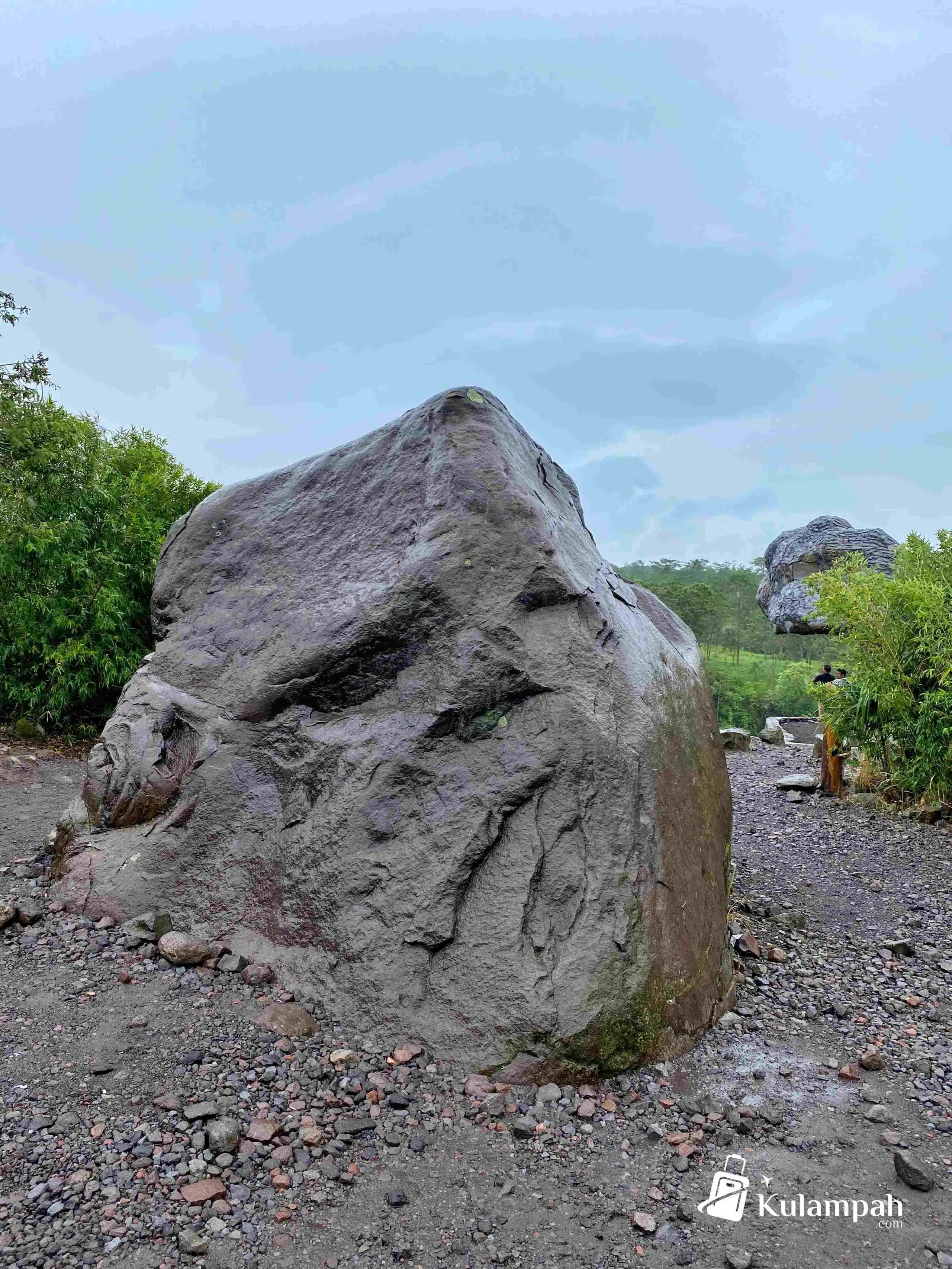 Alien Stone