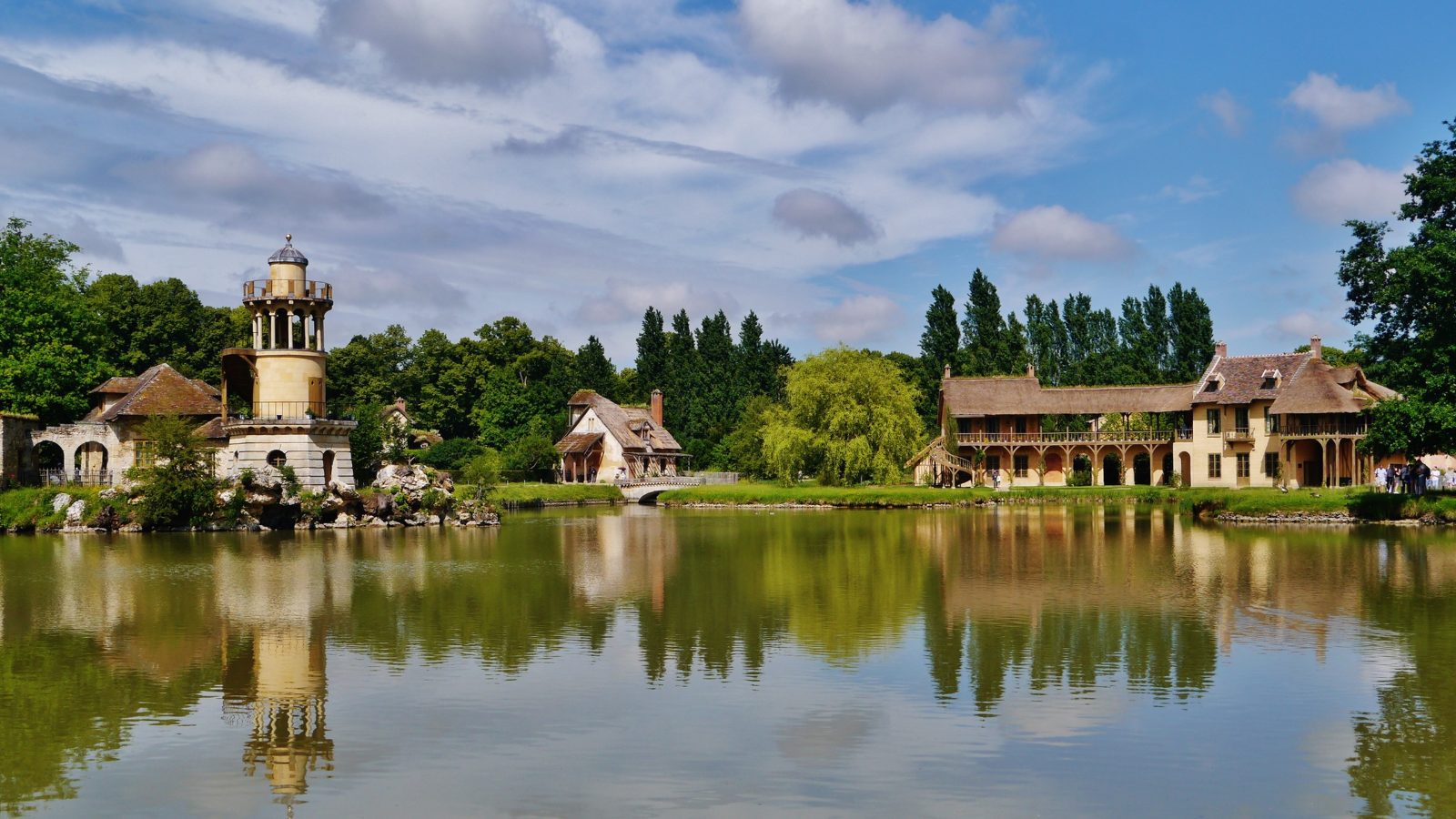 Queen's Hamlet