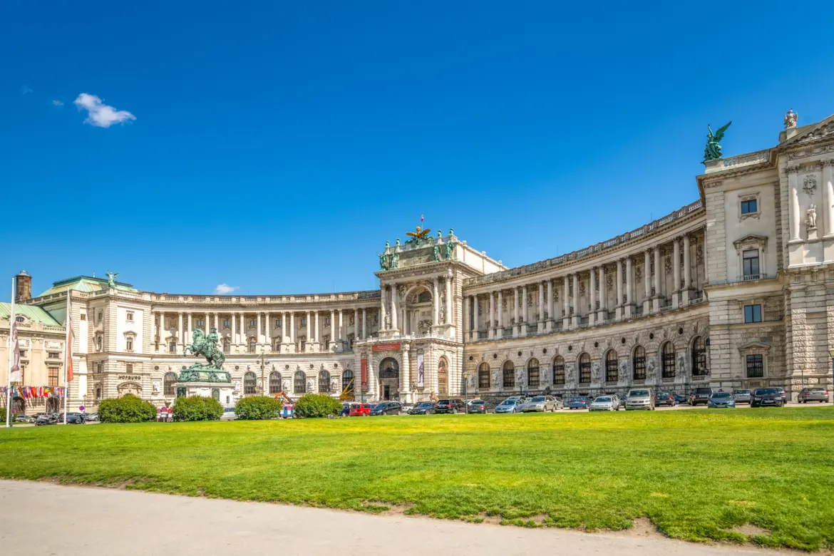 Heldenplatz