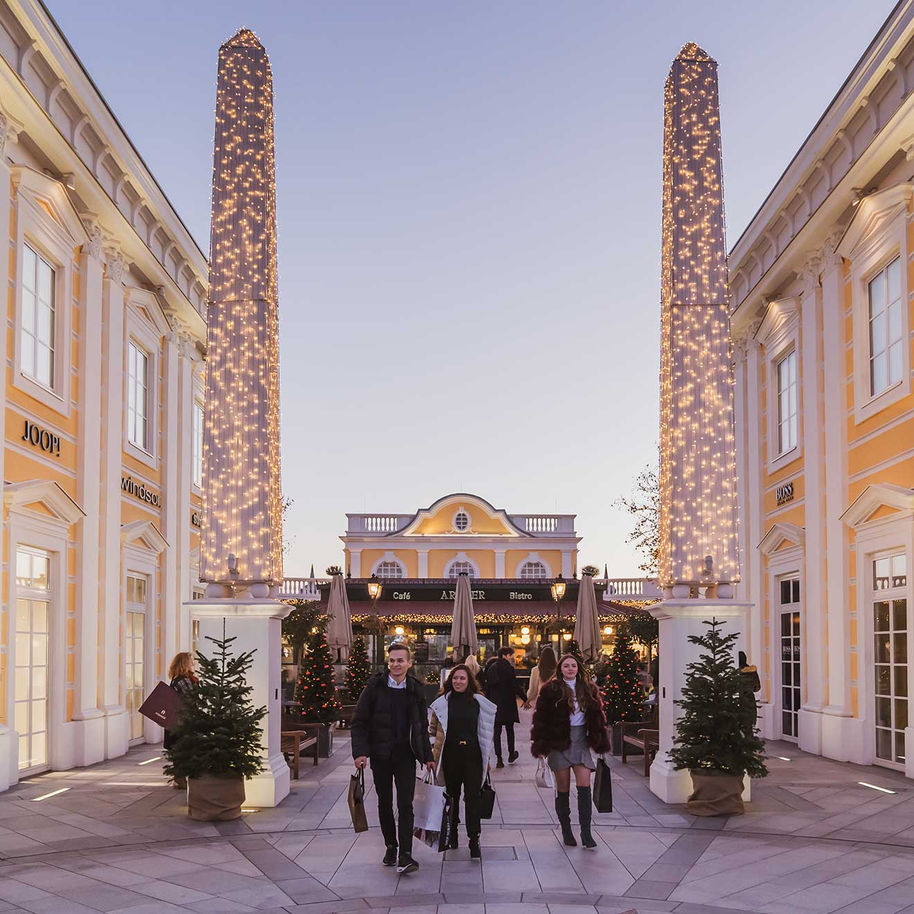 Fashion Avenue Perspective