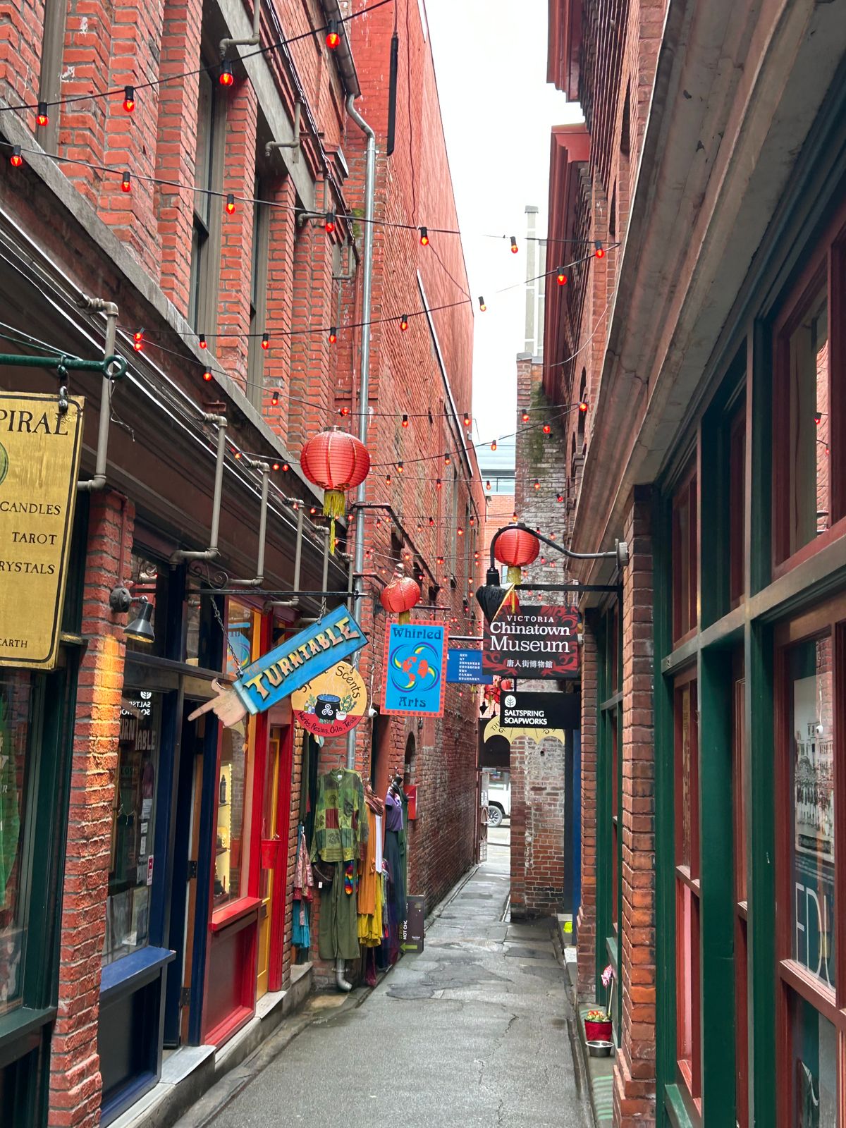 Fan Tan Alley
