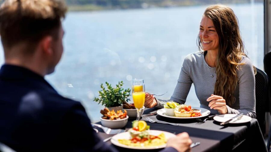 Peekskill Fall Foliage Brunch Cruise