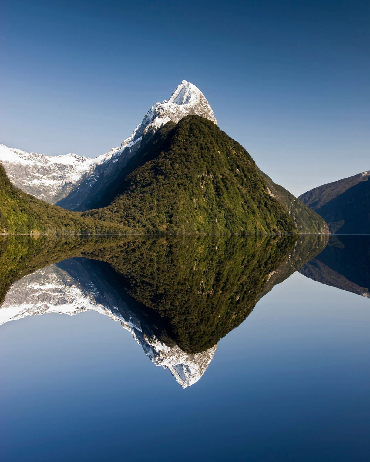 Leaning Peak