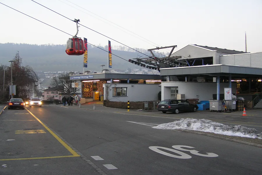Arrive at Kriens valley station
