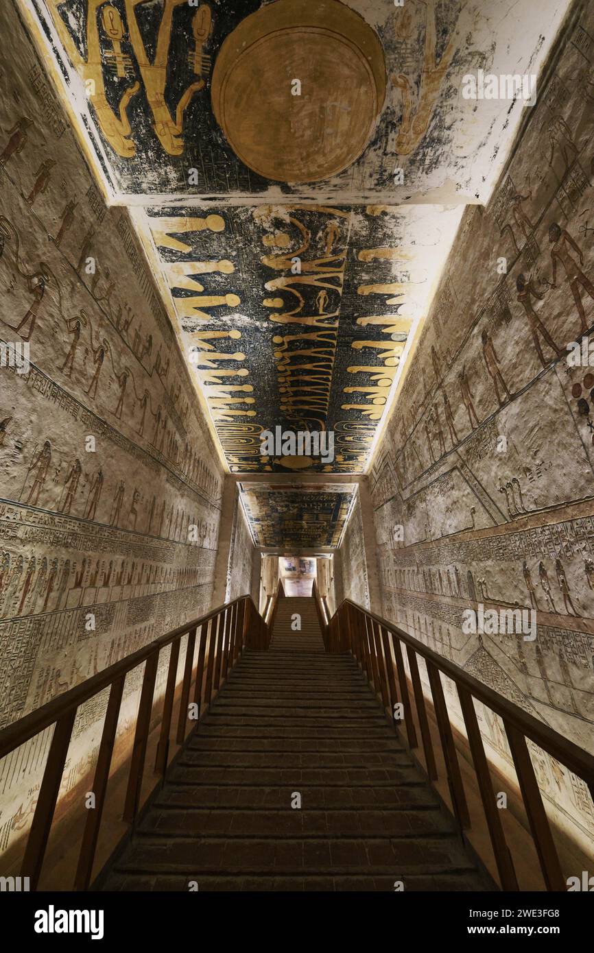 Zum Grab von Ramses VI. gehen