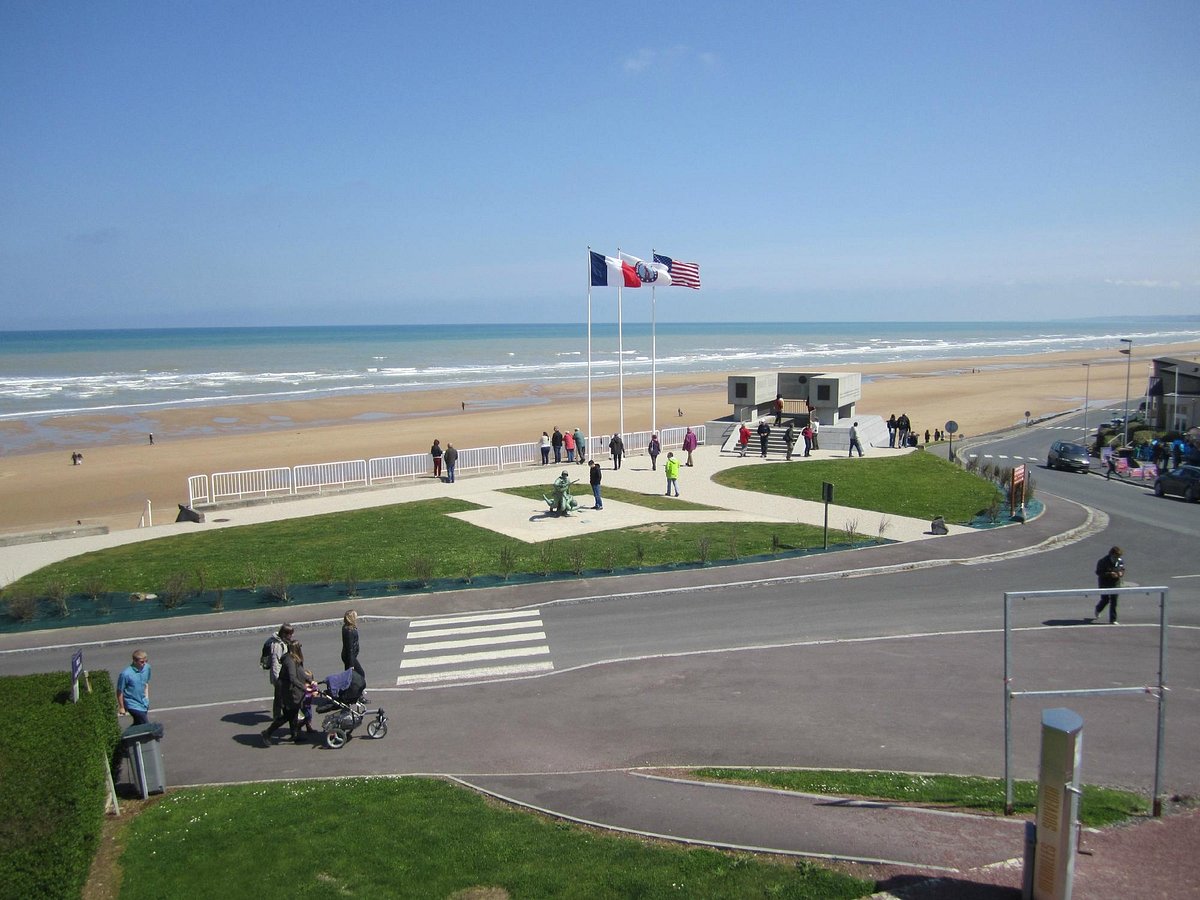 Vierville-sur-Mer car park