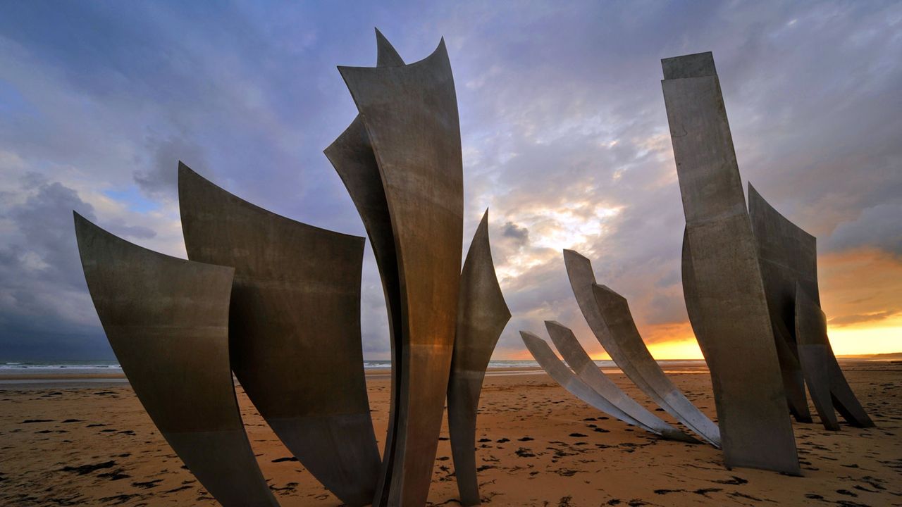 Les Braves Monument