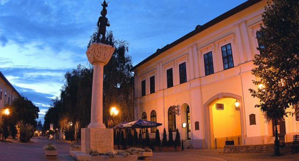 Tokaj Town Square