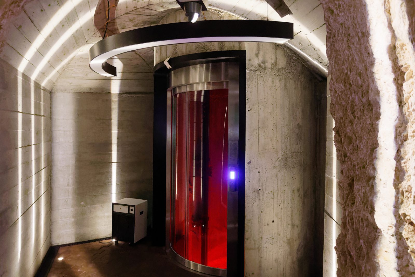 Time Tunnel