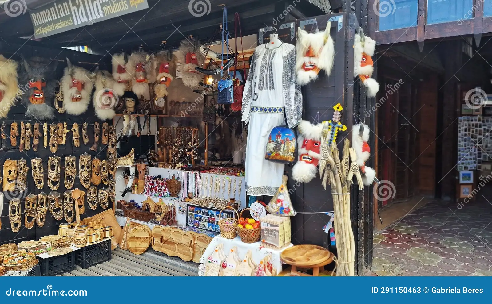 Visit the tea house or gift shop