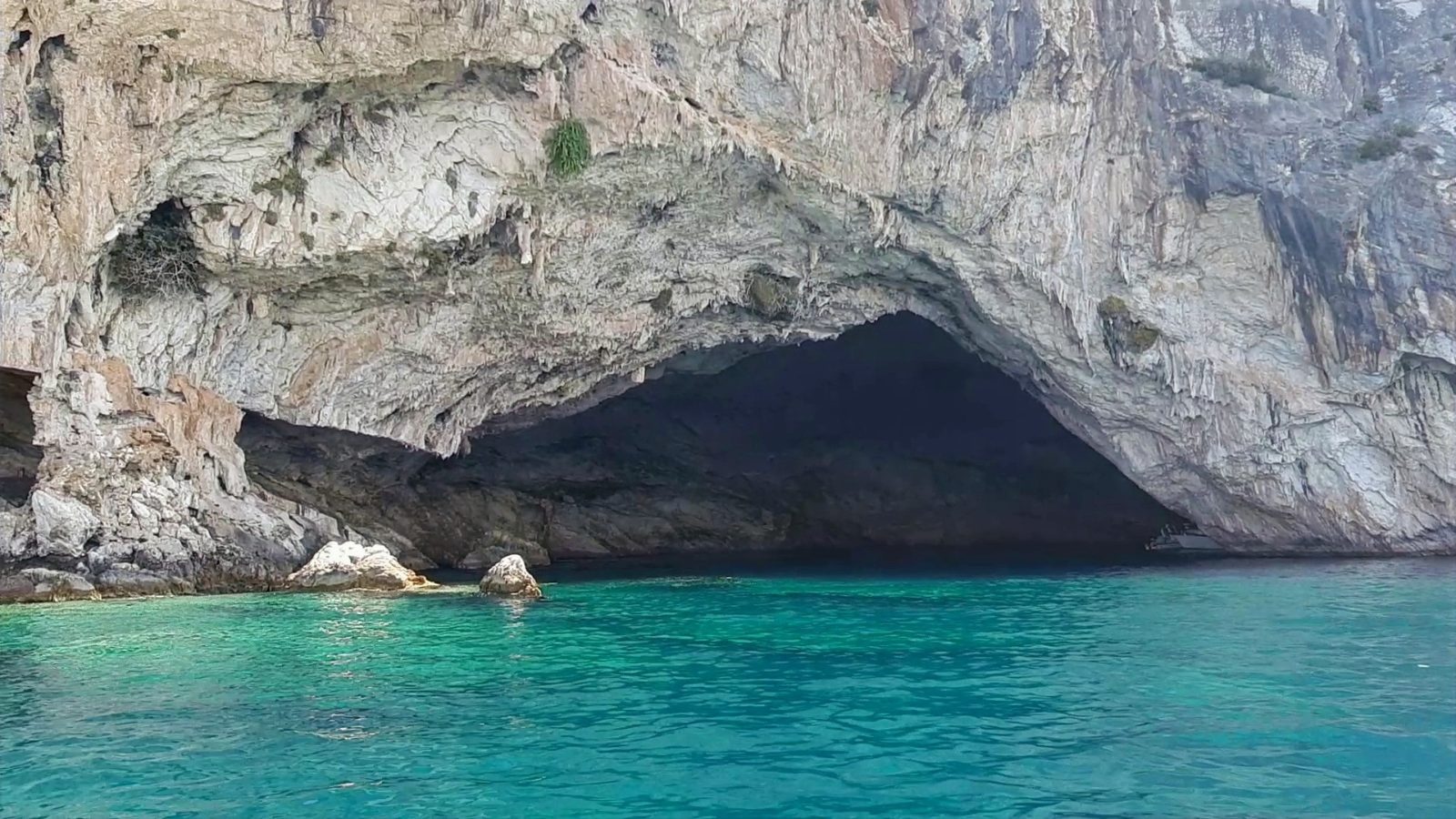 Papanikolis Cave Entrance
