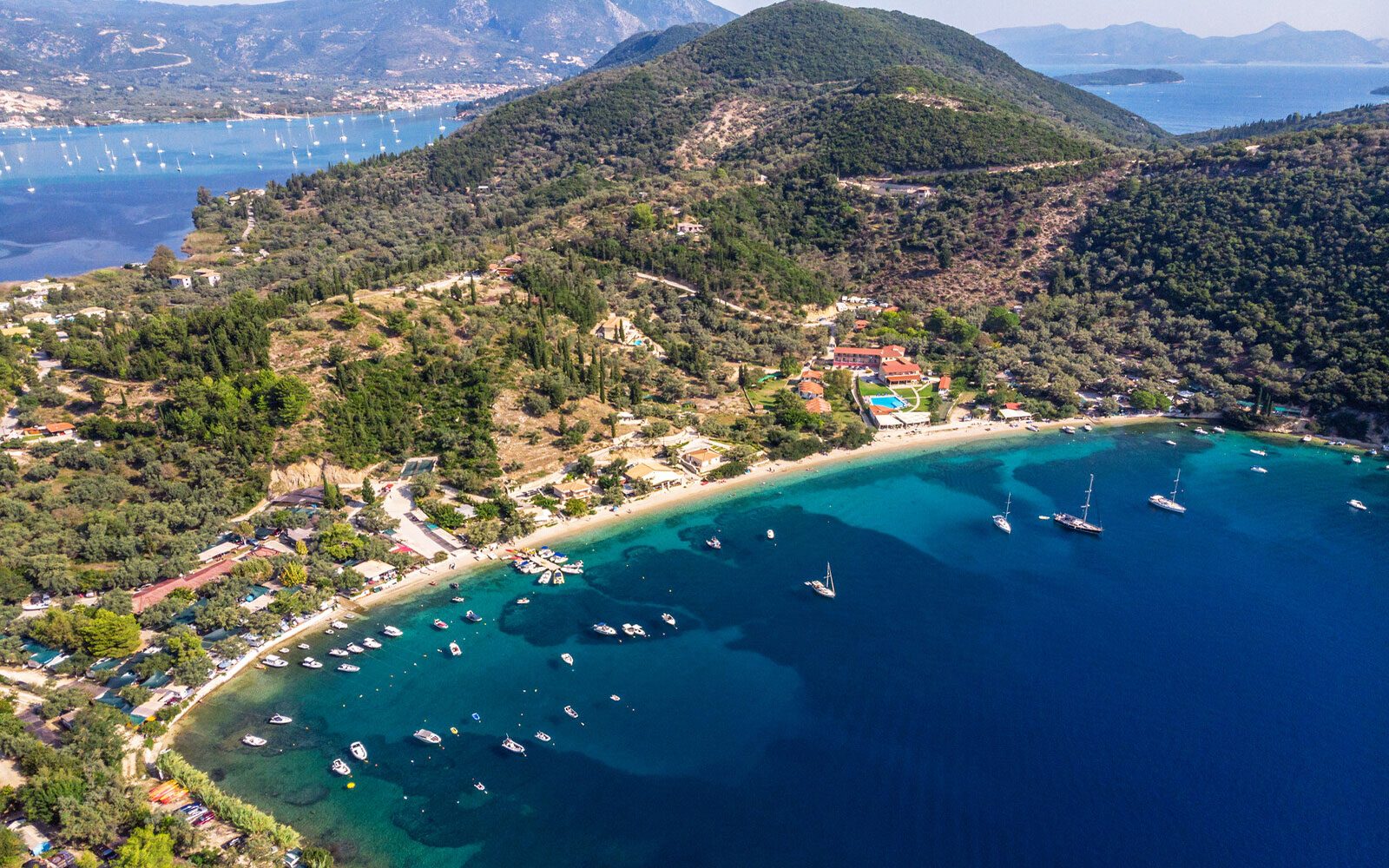Desimi Beach Bay