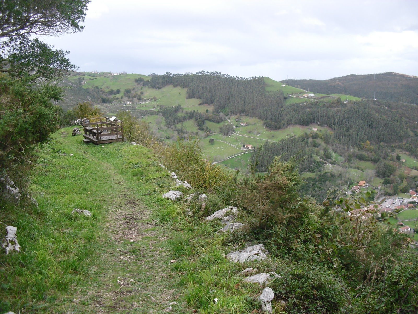 Monte Castillo Viewpoint
