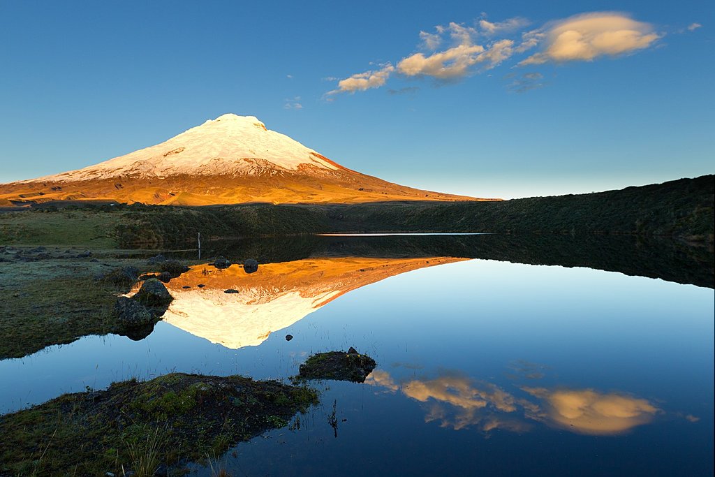 Limpiopungo Lagoon