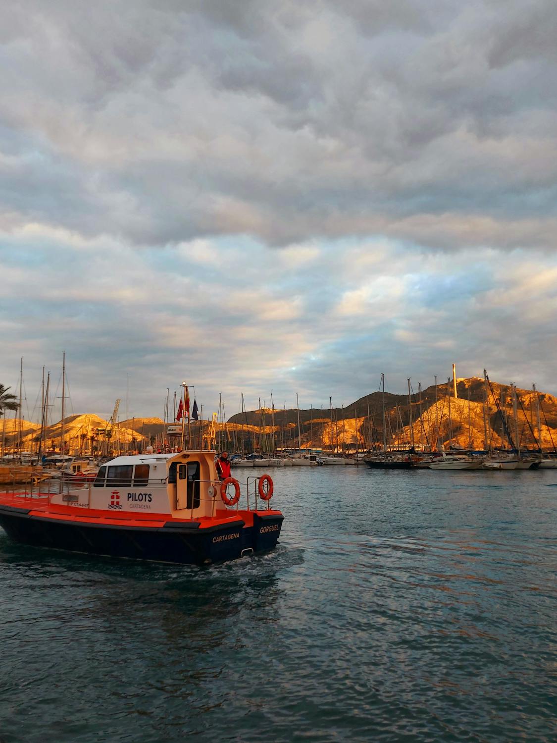 Return to Cartagena