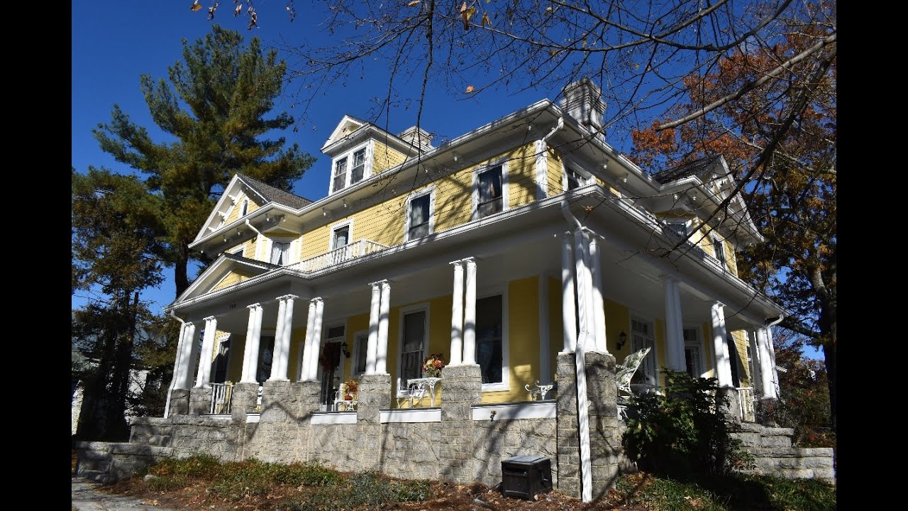 Smith House