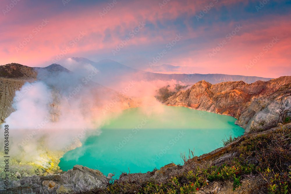 Ijen Crater Rim Viewpoint (2,386 m)