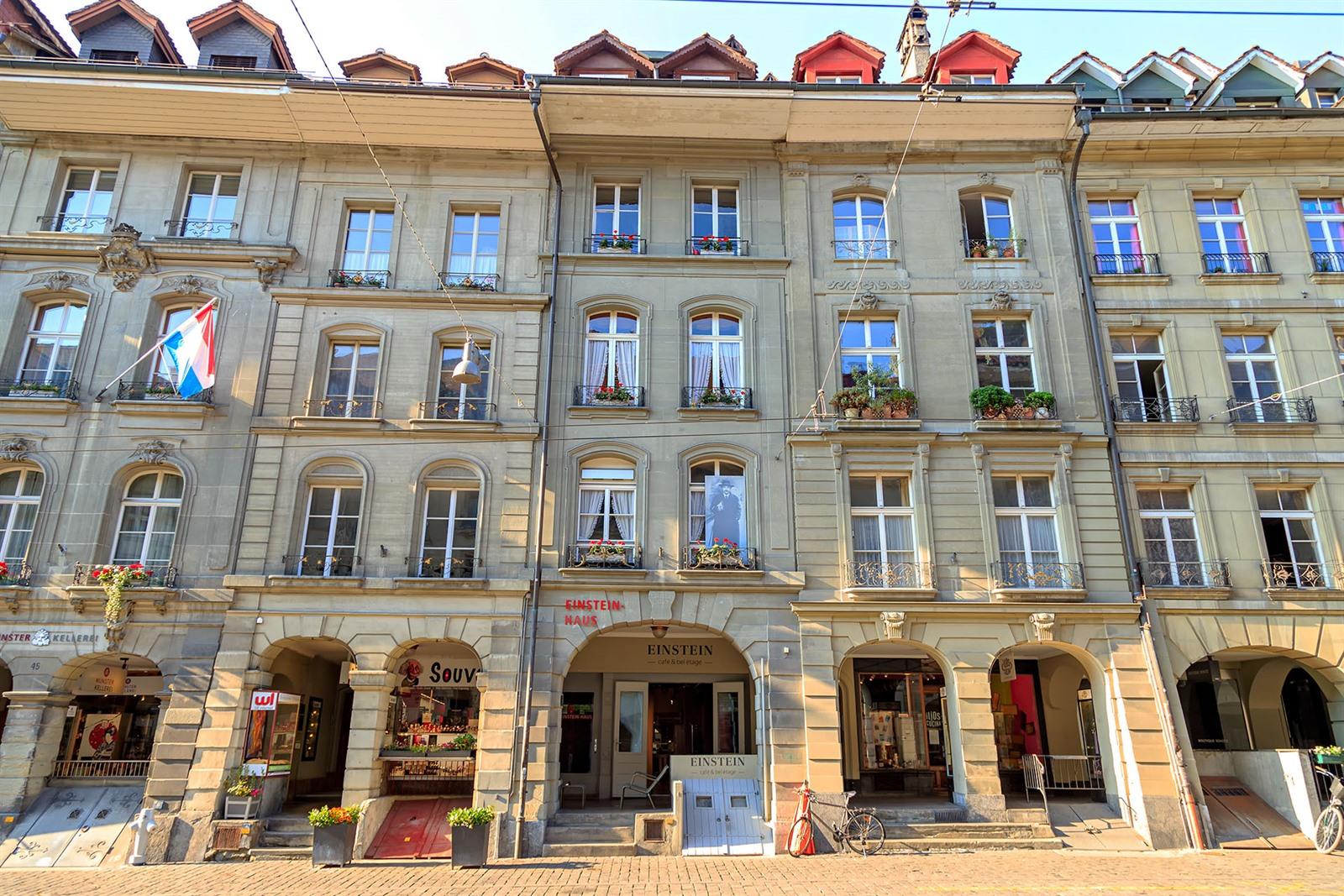 Einstein House Facade