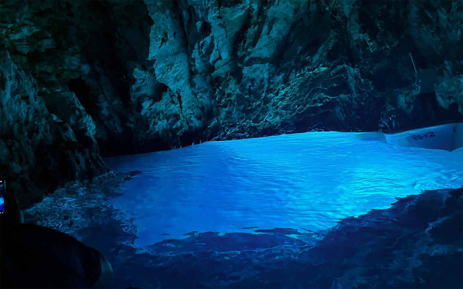 Refraction Glow Zone