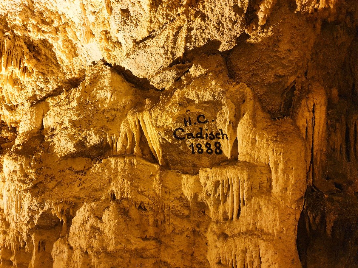 Inscribed Columns