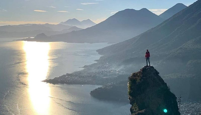 Rostro Maya Summit