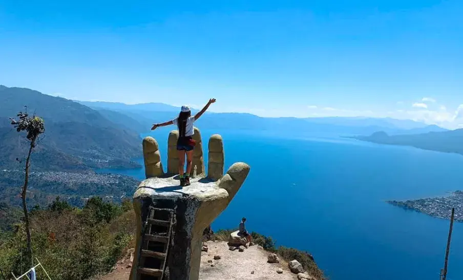 Rostro Maya Viewpoint