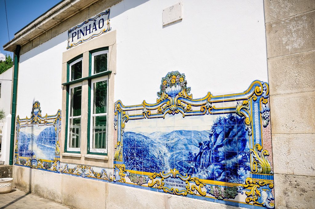 Pinhão Station