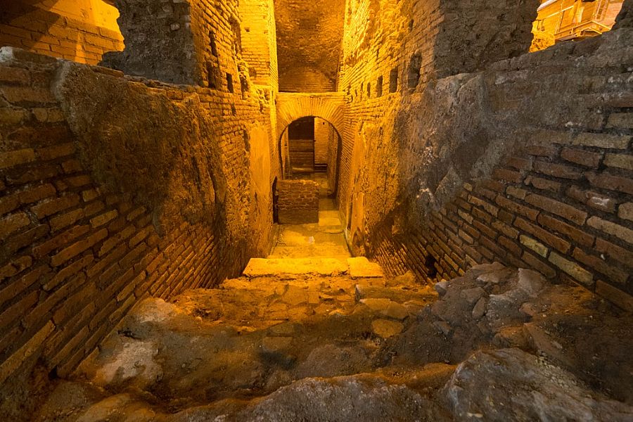 Trevi Fountain Underground Tours & Tickets