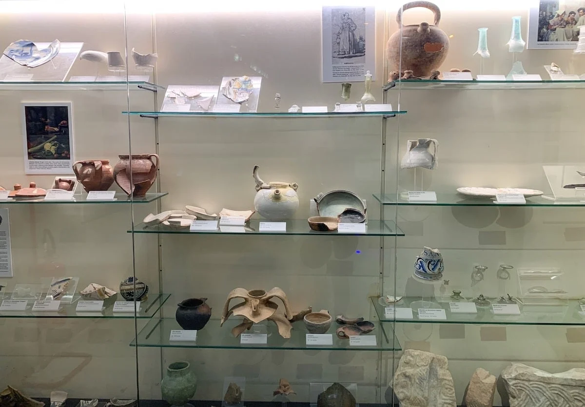 Antiquarium et trésor de pièces de monnaie