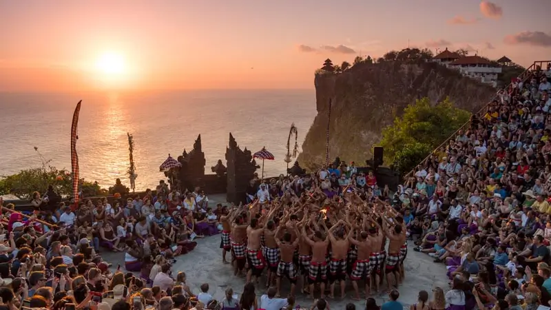 Danza del fuego Kecak
