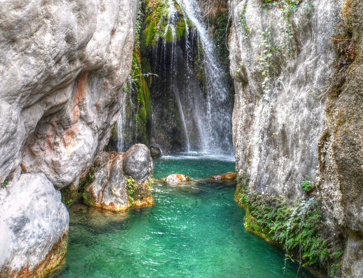 Main Waterfall Basin