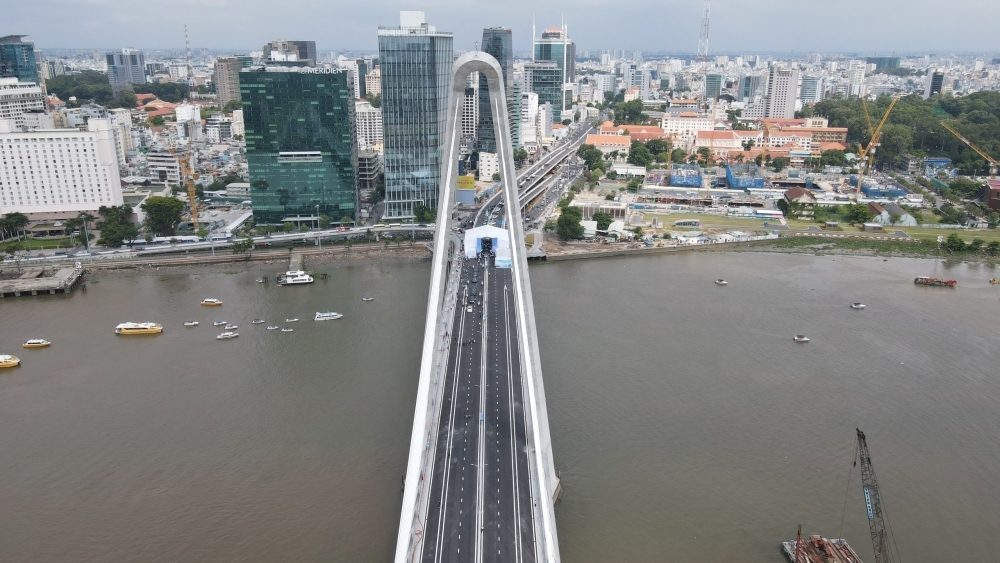 Ba Son Bridge