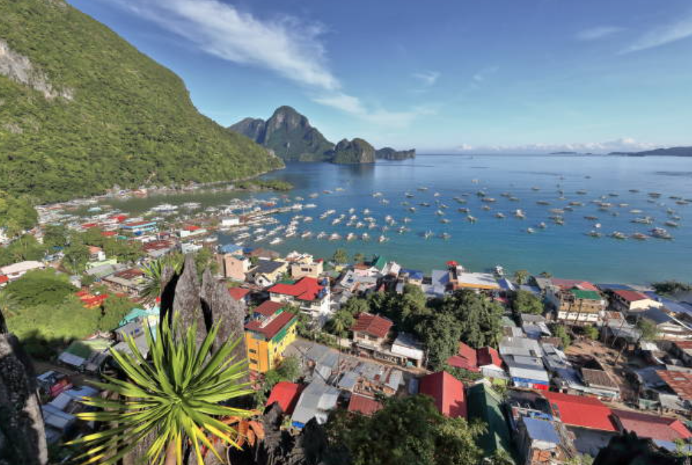 El Nido Main Beach