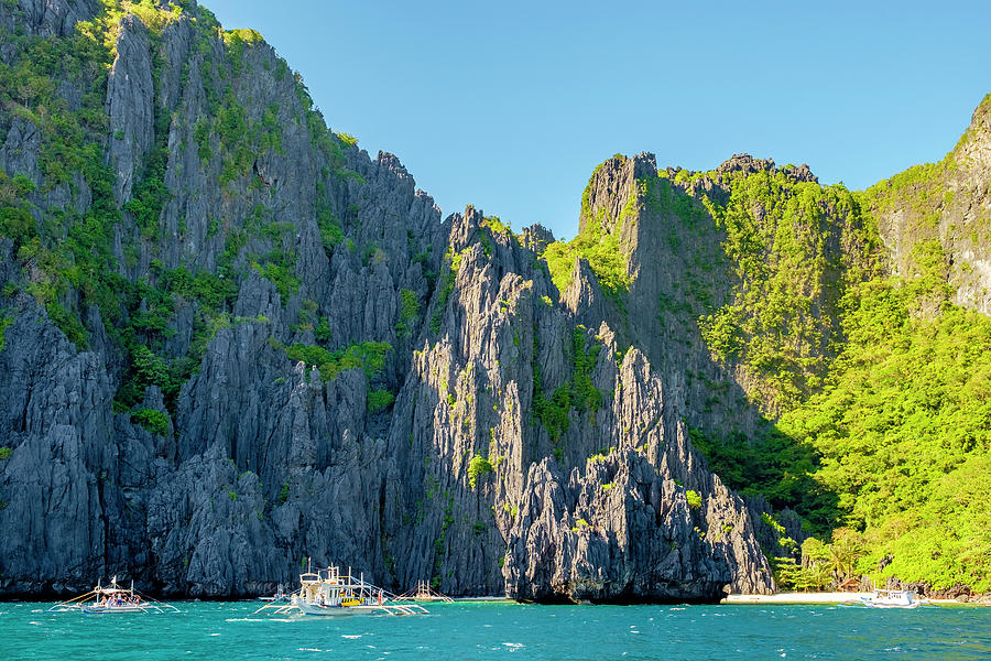 Exploring Big Lagoon El Nido by Kayak
