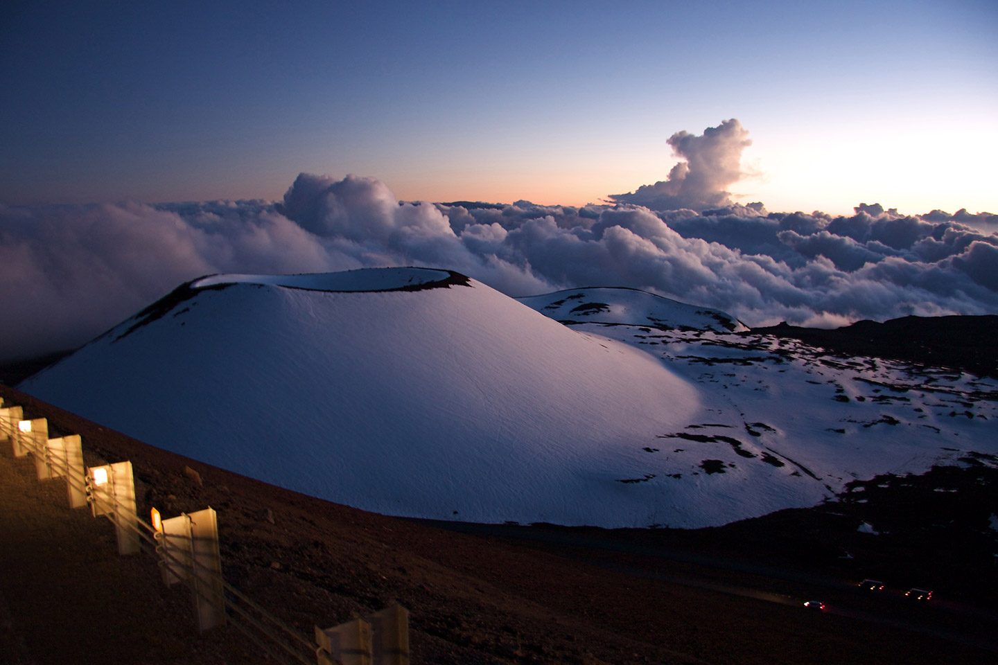Poliʻahu Snow Shrine