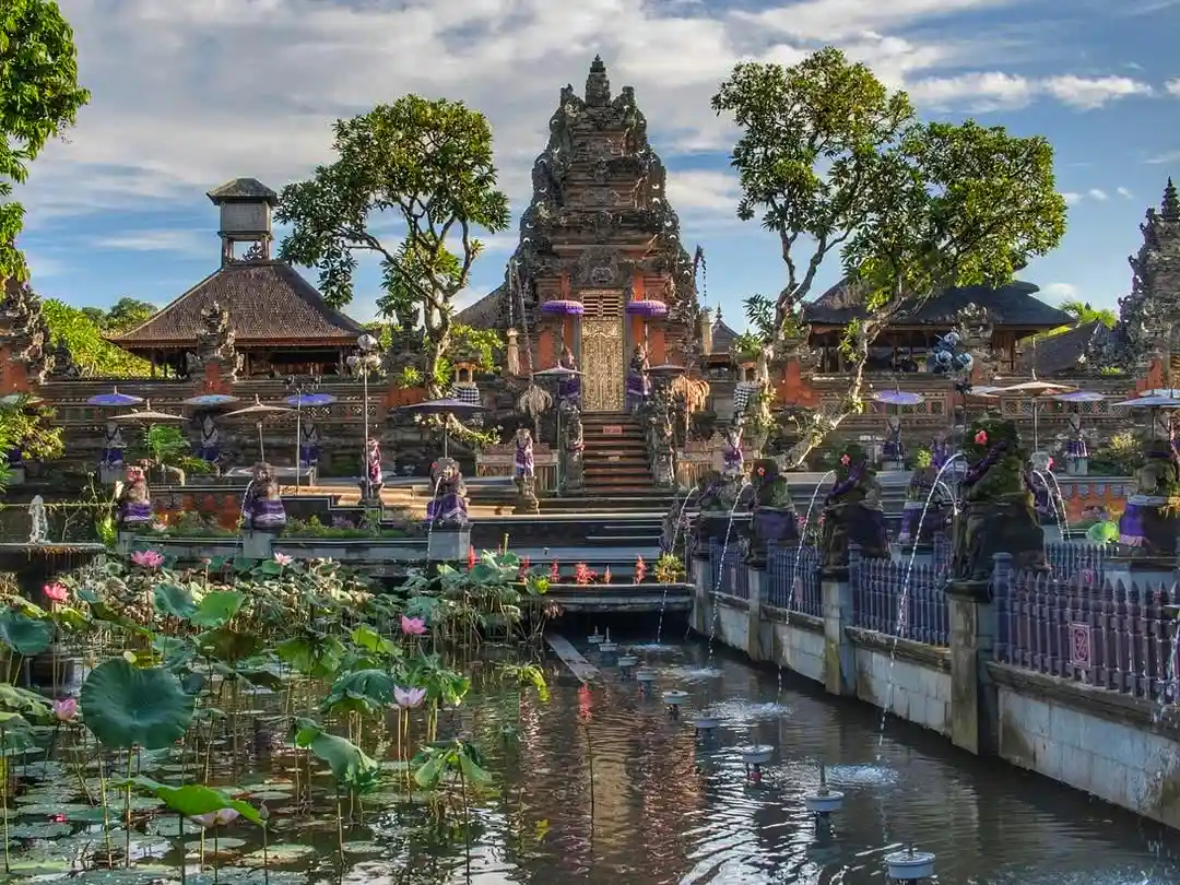 Arrêt de navette du palais d'Ubud