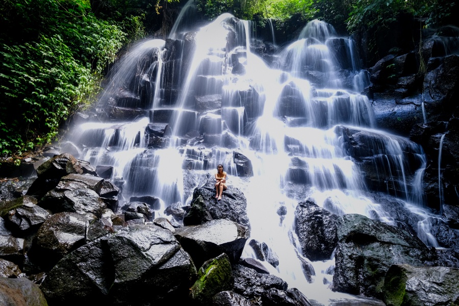 Kanto Lampo Waterfall