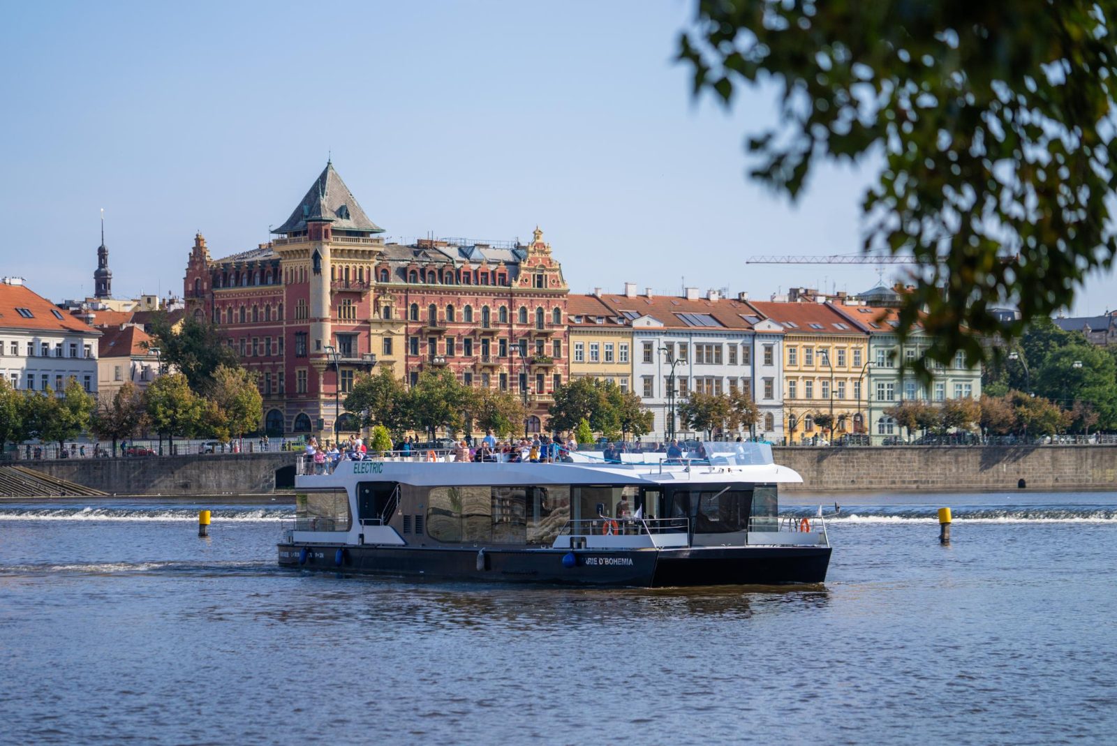 Dvořákovo nábřeží Promenade