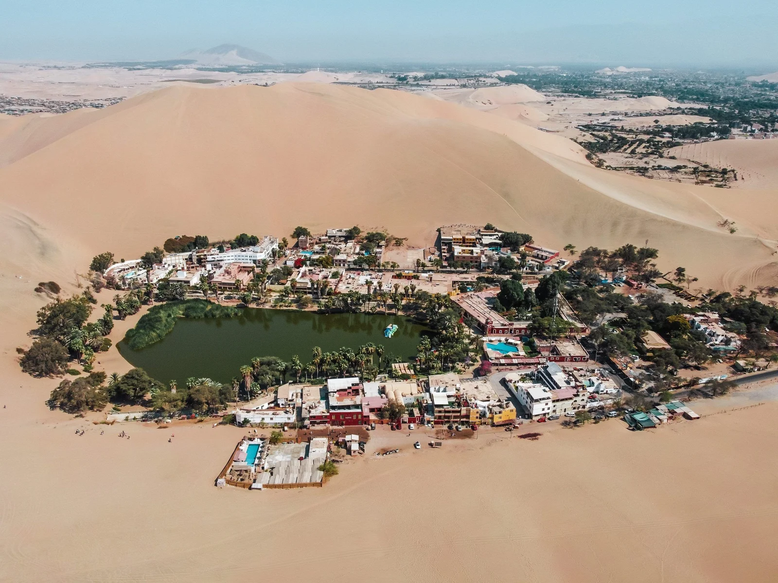 Laguna Huacachina Malecón (Hauptpromenade)