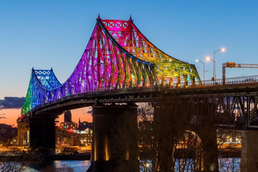 Jacques-Cartier Bridge Perspective