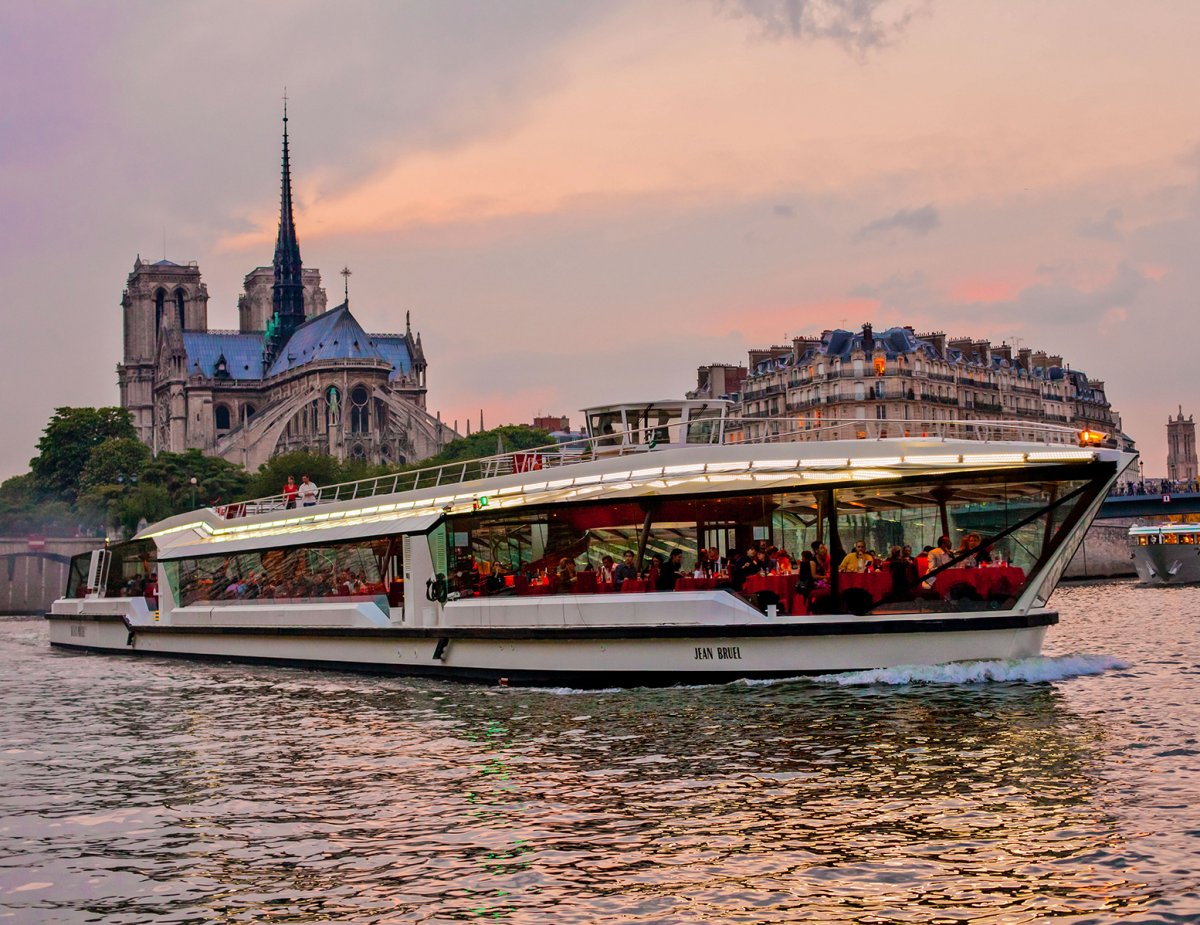 Bateau-Mouche Upper Deck