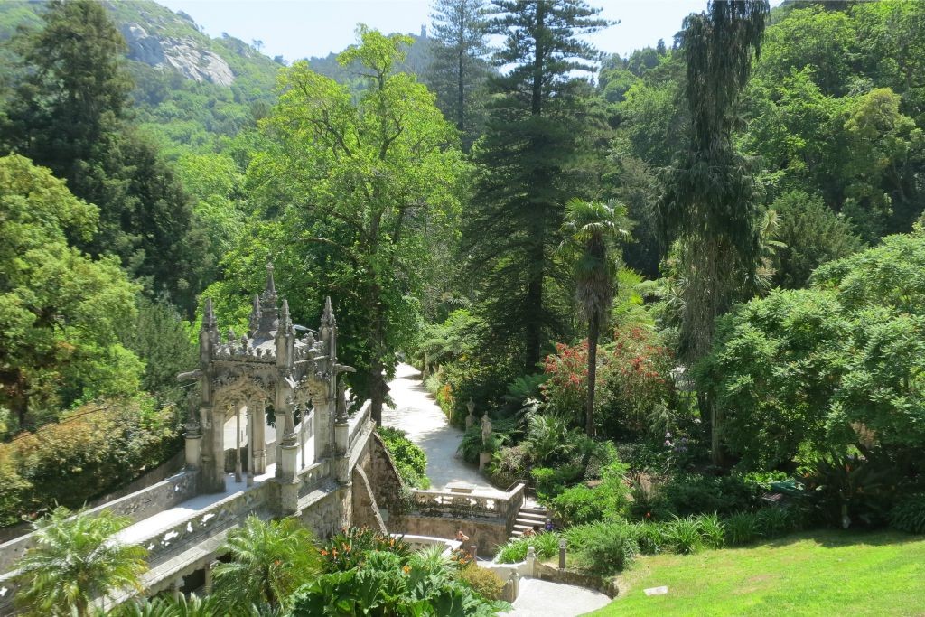 Porte d'entrée principale