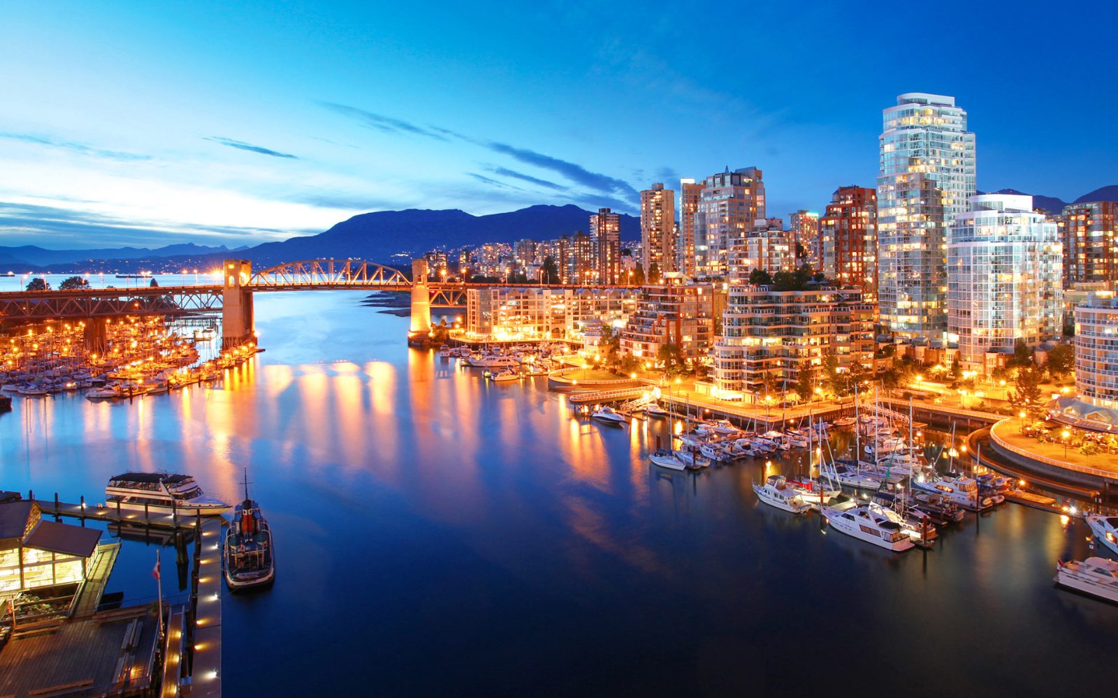 Harbour Centre Vantage
