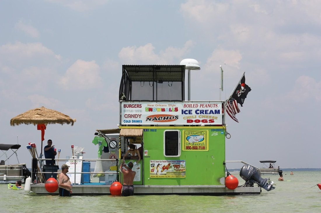 The Floating Vendors